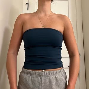 Aritzia Babaton Contour Tube Top